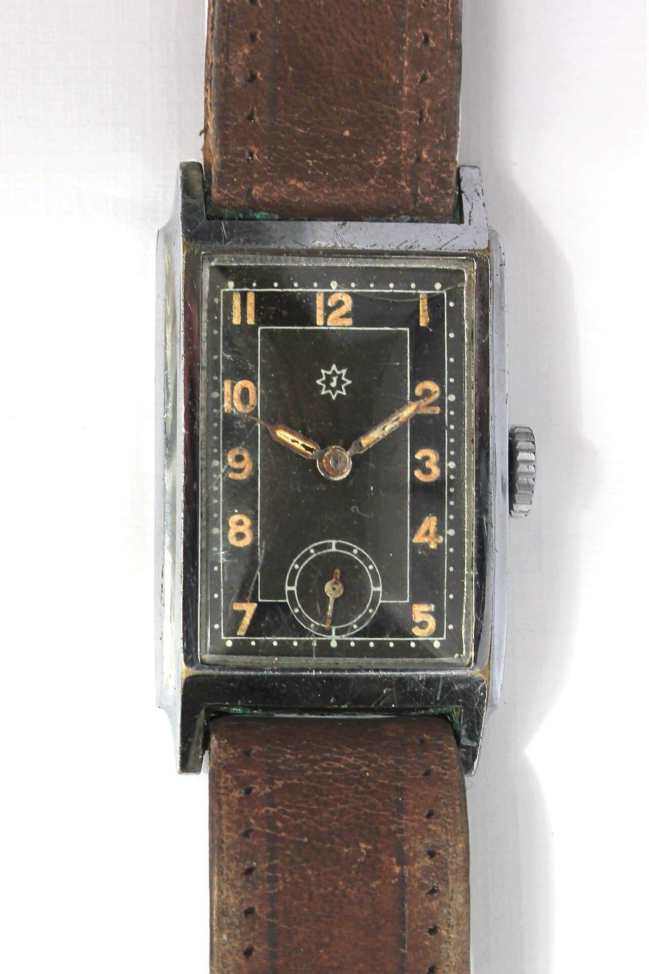 Junghans 1950s rectangular dress wristwatch (black dial)